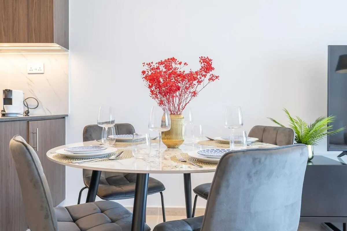 Stylish1Bhk In Elite Residences, Marina With View Dubai United Arab Emirates