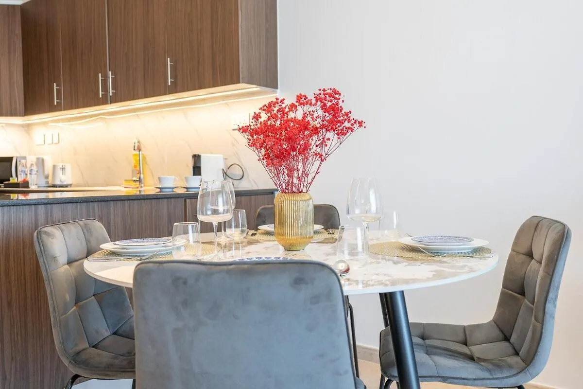 Stylish1Bhk In Elite Residences, Marina With View Dubai